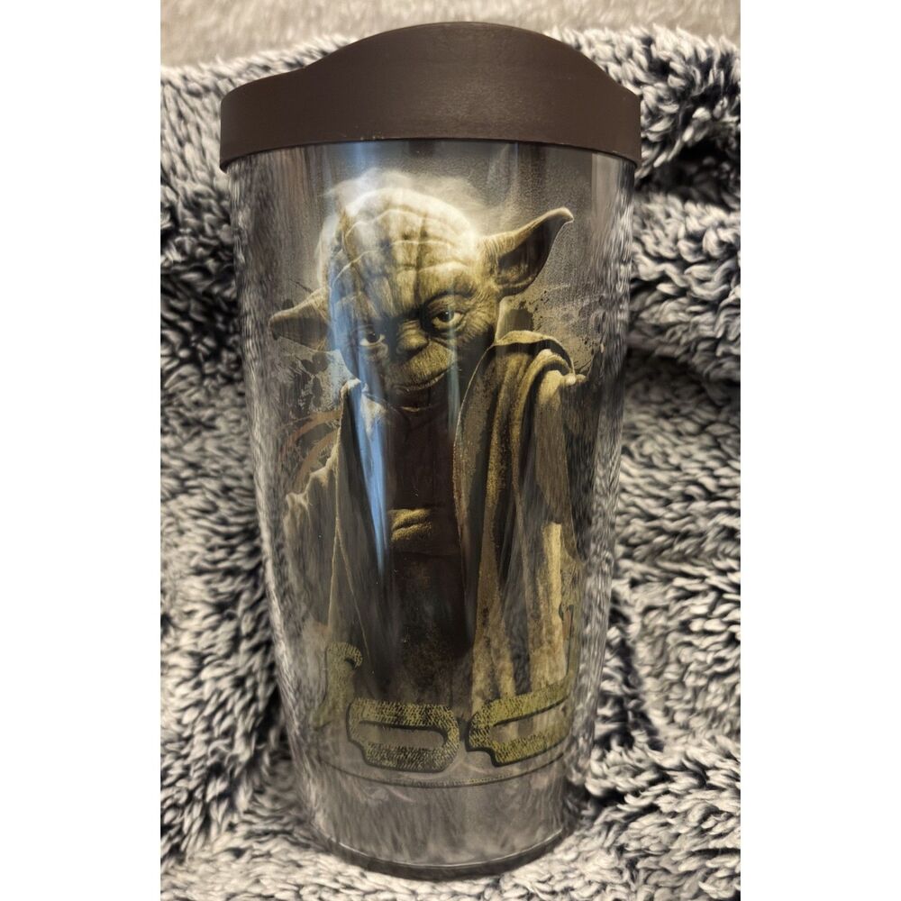 Tervis Star Wars Yoda 16 ounce Travel Tumbler Cup Brown Lid 2012 Lucasfilm Jedi